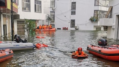 118套水面救生機器人馳援鄭州：精準航行去施救，可同時拖拽3個成年人