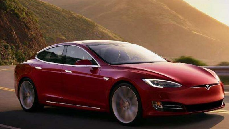 特斯拉去年研發支出接近15億美元，占營收比例已不到5％